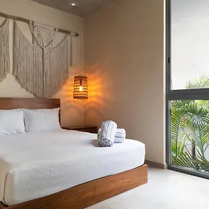Luxury And Family In La Veleta Mexico